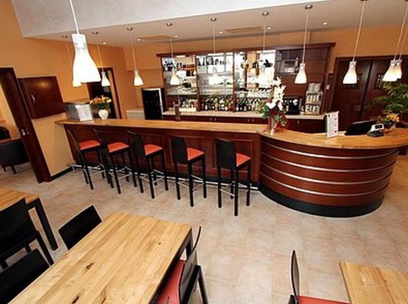 La Table Alsacienne Hotel Farebersviller Bagian luar foto