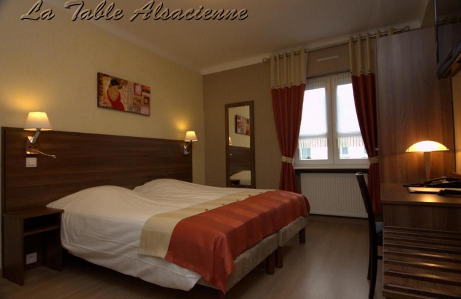 La Table Alsacienne Hotel Farebersviller Ruang foto