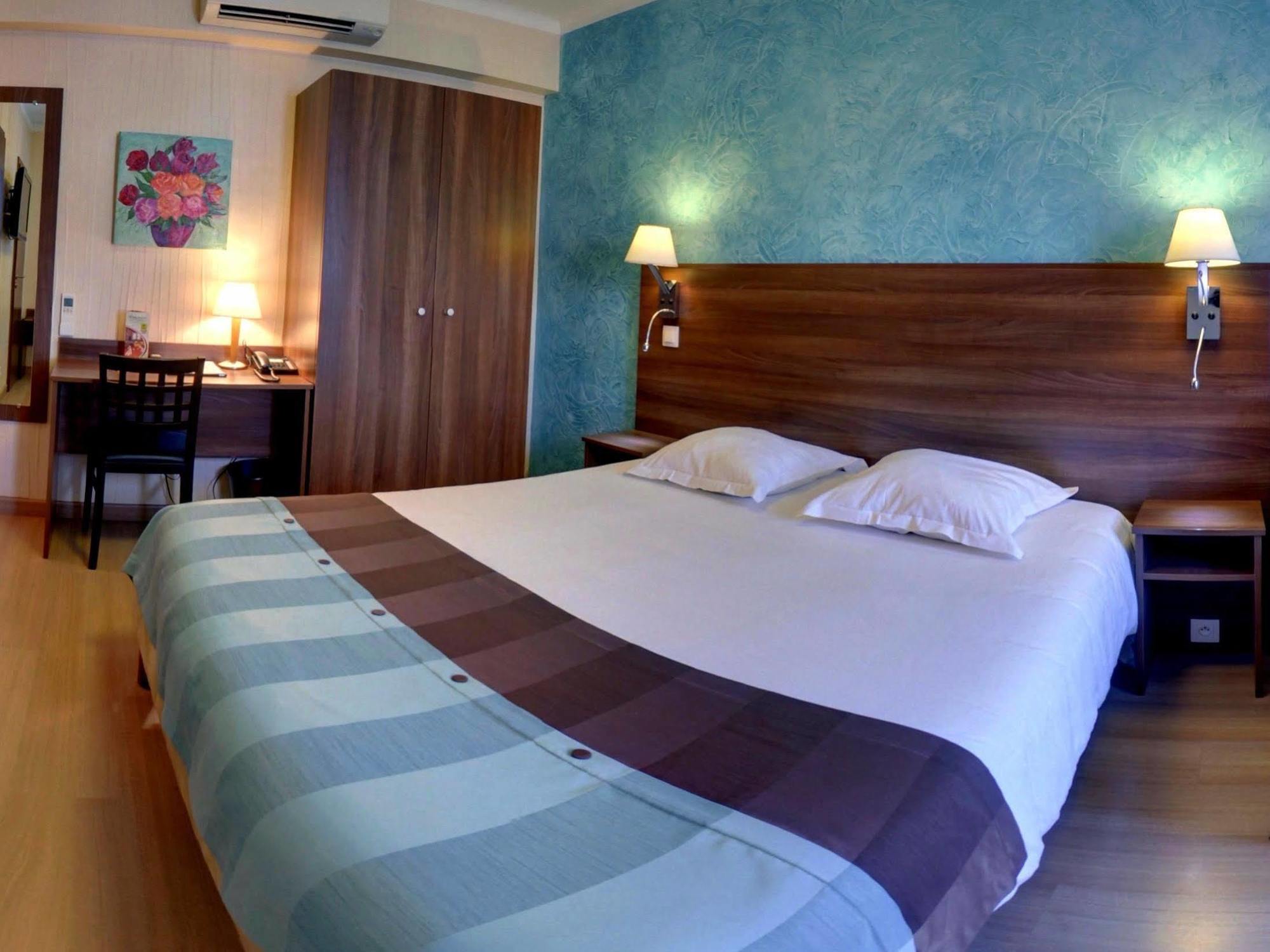 La Table Alsacienne Hotel Farebersviller Bagian luar foto